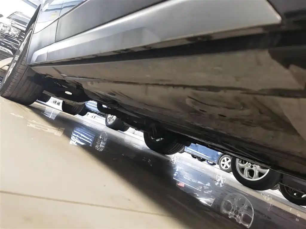 Cadillac XT4 2018 28T FWD Leading Edition фото 19