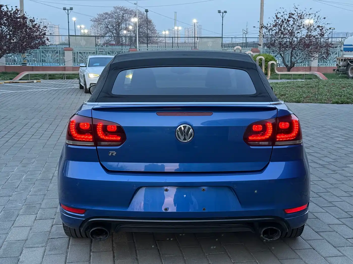 Photo 12 - Volkswagen Golf (Import)