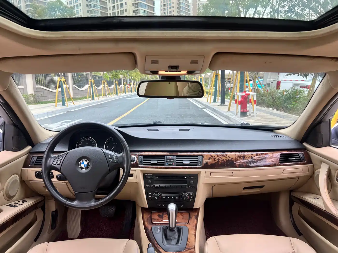 BMW 3 Series 2007 320i Luxury фото 11