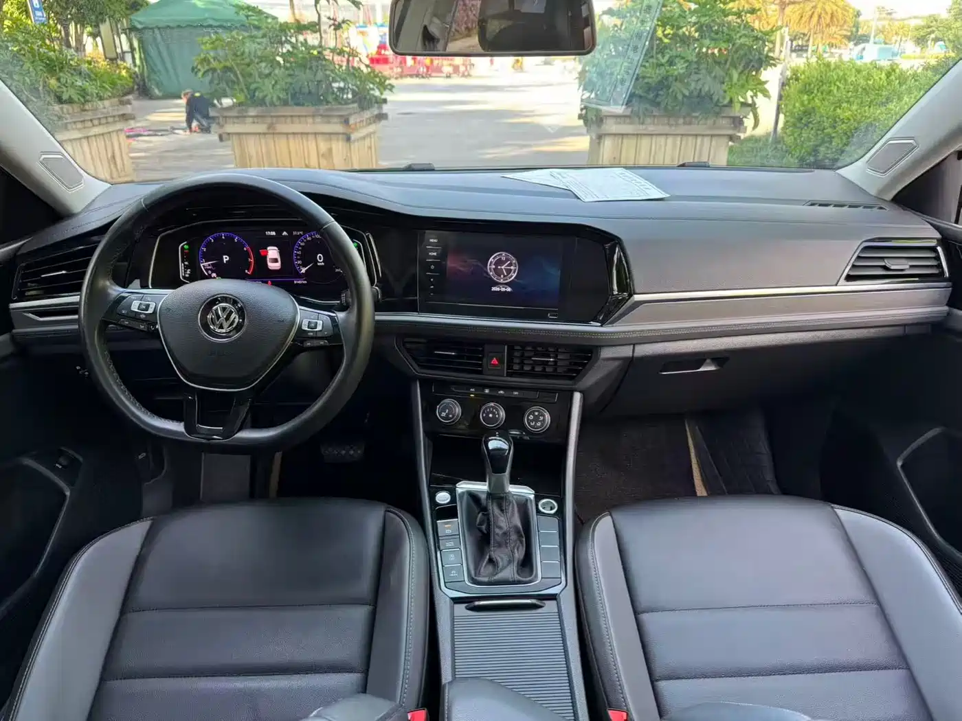 Volkswagen Sagitar 2022 280TSI DSG Surpassing Edition фото 8