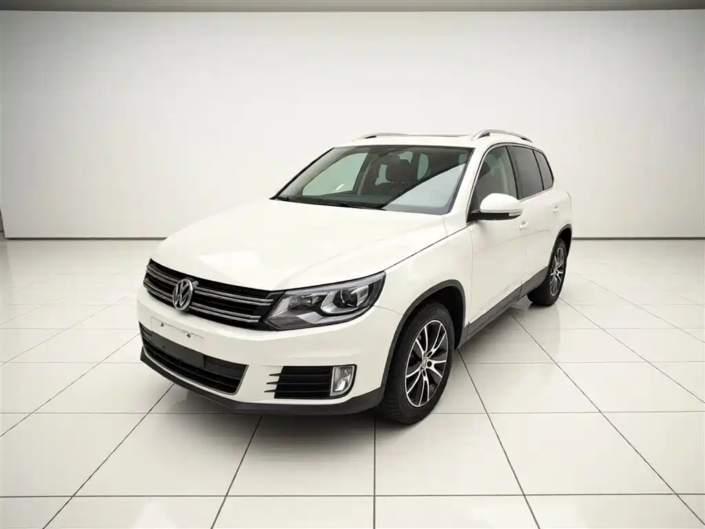 Volkswagen Tiguan 2015 1.8TSI Automatic 4WD Highline фото 2