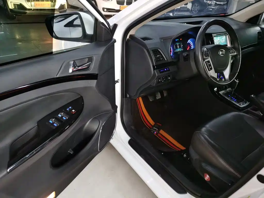 BYD Surui 2015 2014 Model 1.5L Automatic Luxury