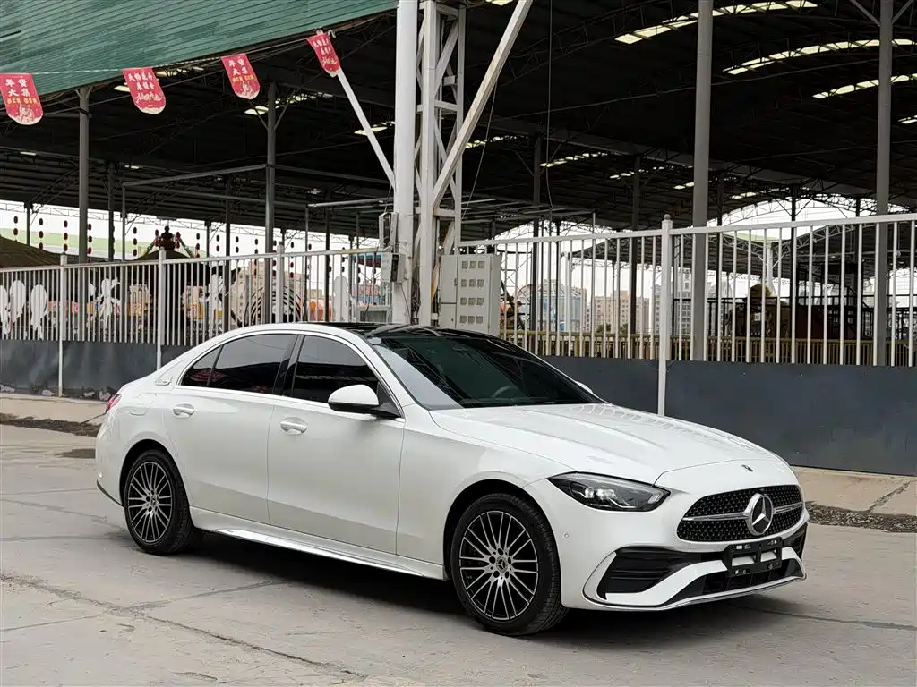 Mercedes-Benz C-Class 2022 C 260 L Sport Edition фото 3