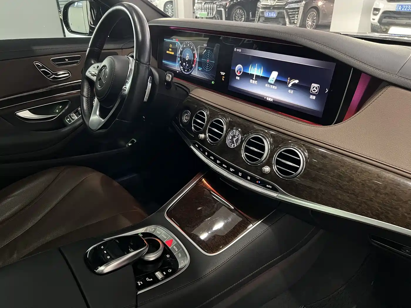 Mercedes-Benz S-Class 2018 S 320 L фото 9