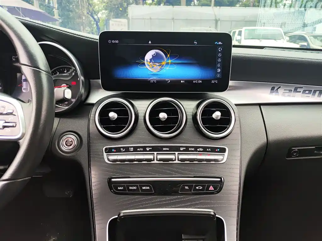 Mercedes-Benz C-Class 2019 C 180 L Fashion Sport Edition фото 13