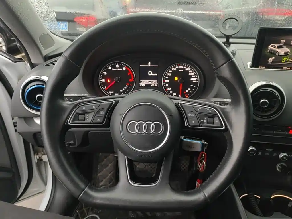 Photo 11 - Audi A3