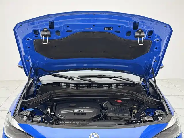 BMW X2 2020 sDrive25i Leading M Off-Road Package фото 17