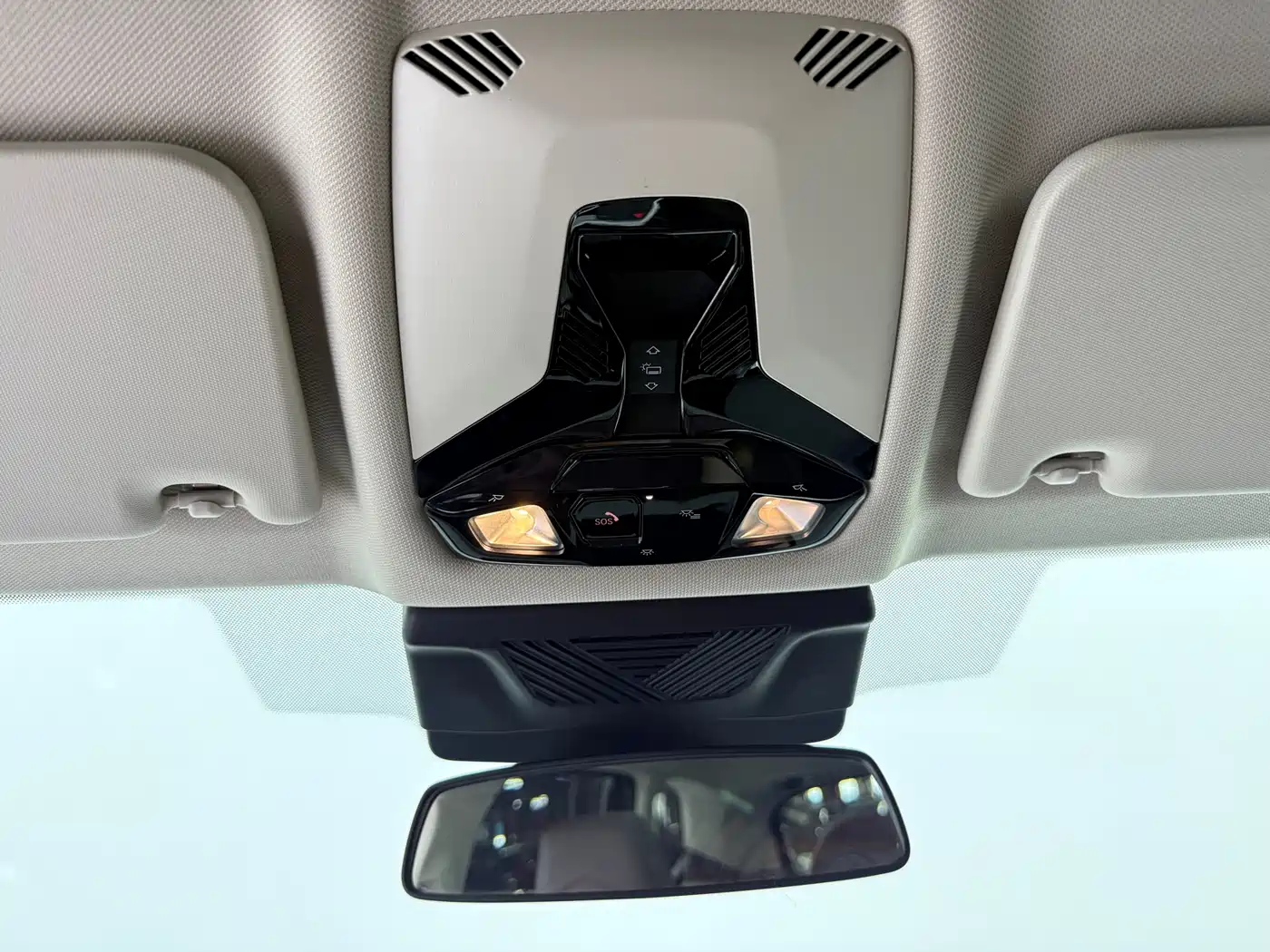 BMW X1 2023 sDrive20Li X Design Package фото 14