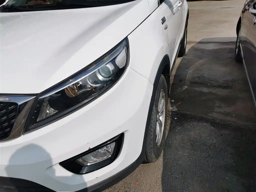 Kia Sportage 2015 2.0L Automatic 2WD GL фото 24