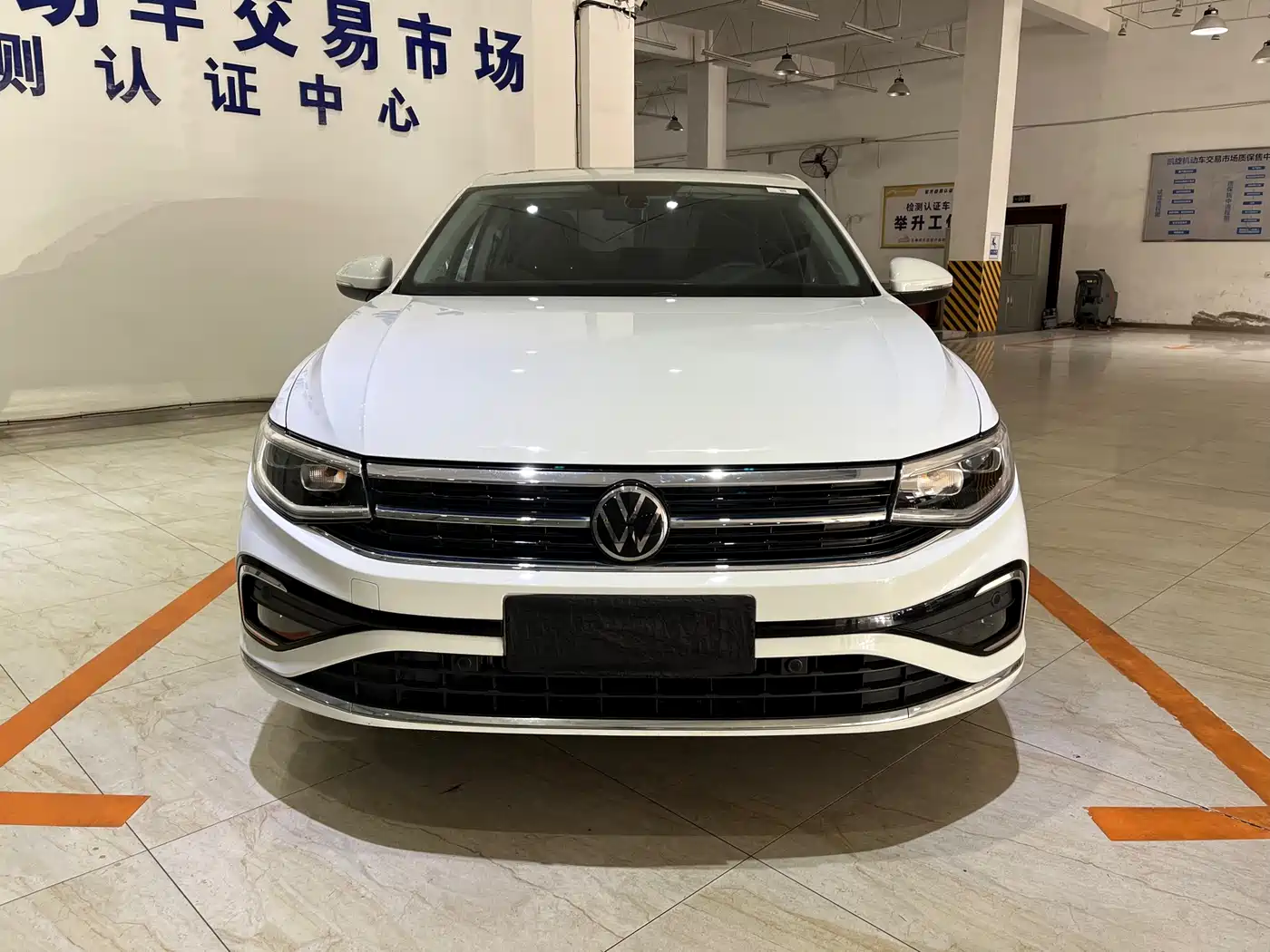 Volkswagen Bora 2023 200TSI DSG Yuexing PRO Edition фото 2