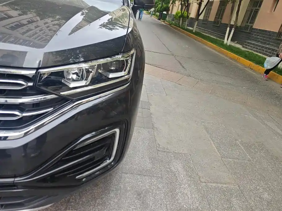 Volkswagen Tayron GTE Plug-in Hybrid 2020 1.4T Premium фото 5