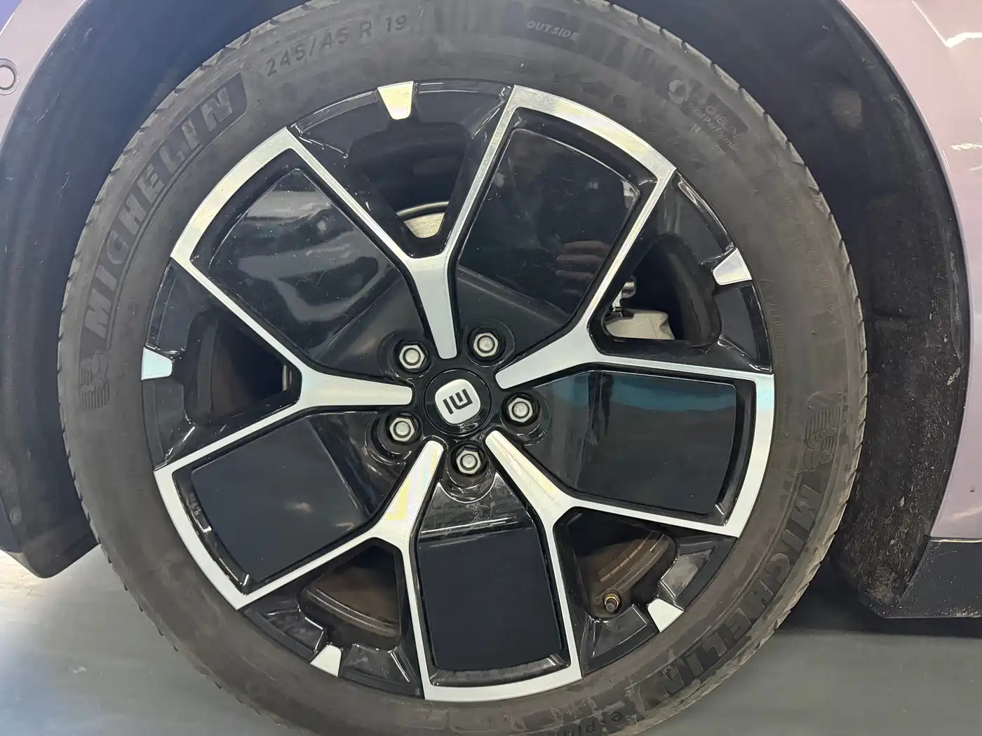 Xiaomi Auto Xiaomi SU7 2024 RWD Long Range Intelligent Driving Edition фото 13