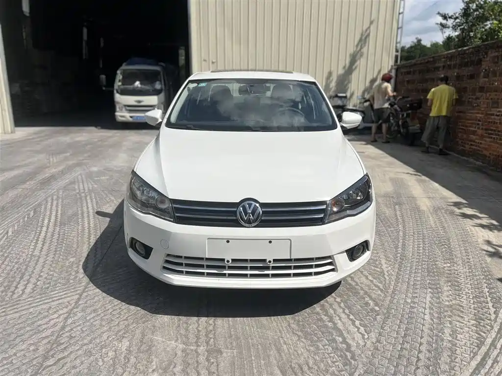 Volkswagen Jetta 2015 Value Edition 1.6L Automatic Fashion фото 2