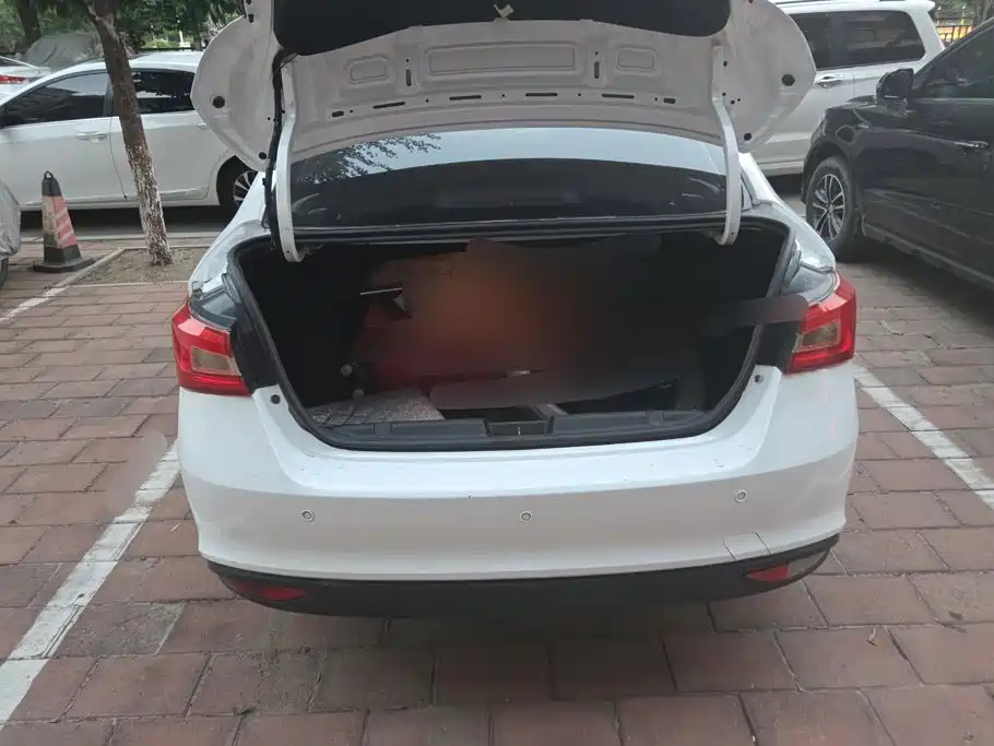 Фото 4 - Chery Arrizo 5