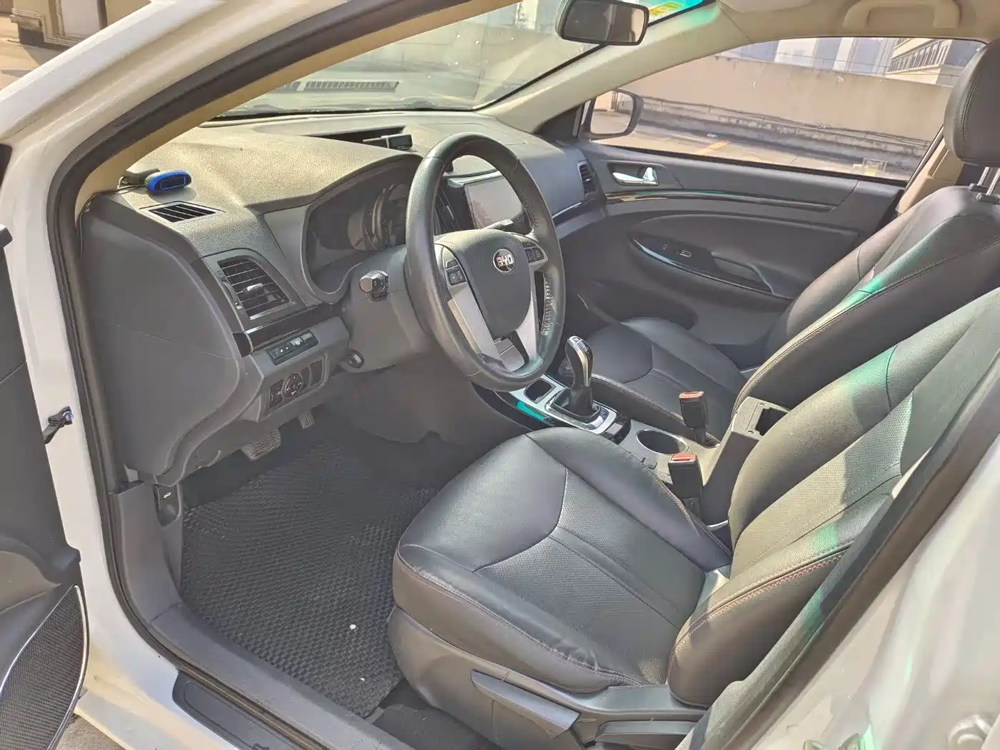BYD E5