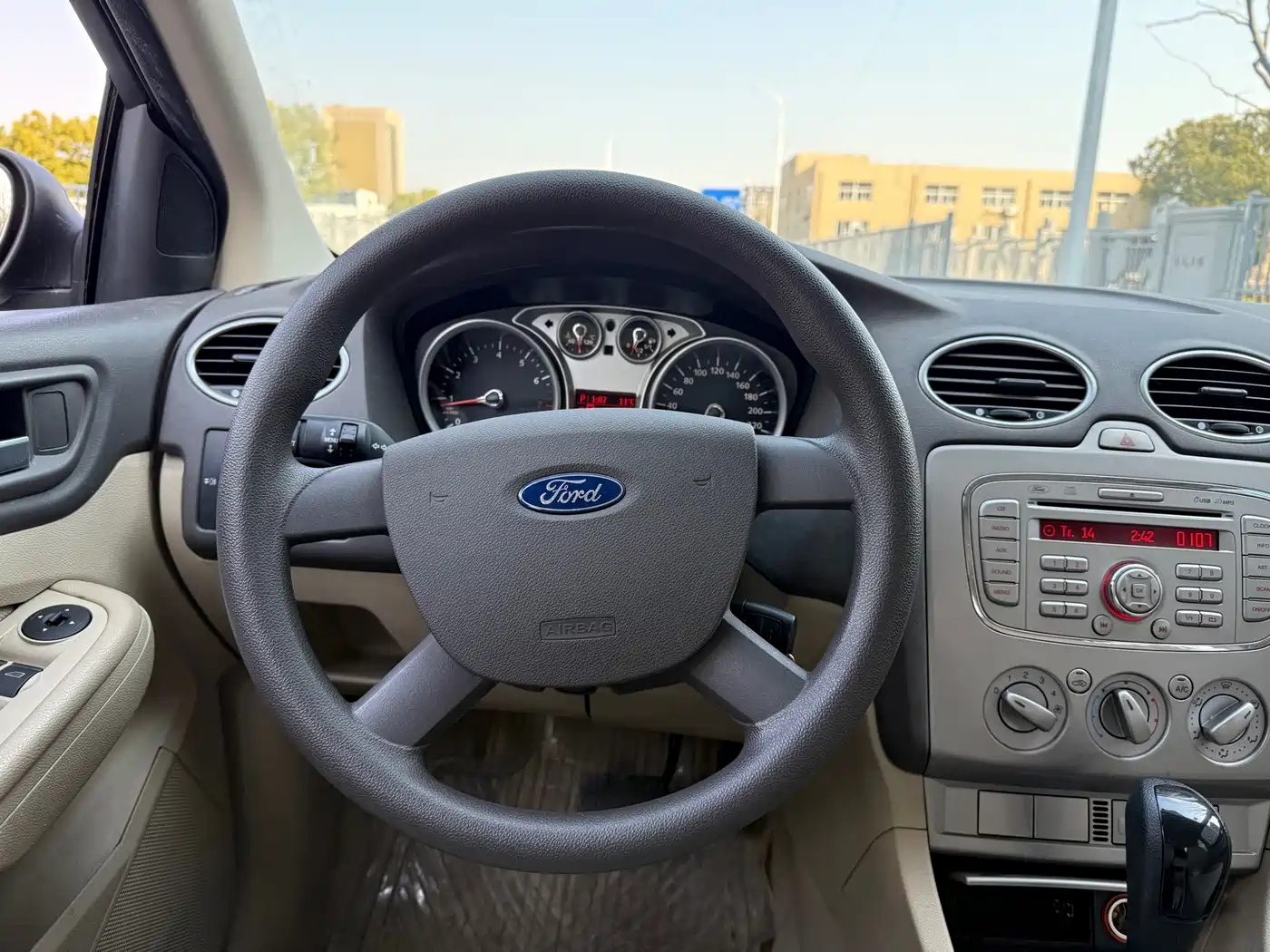 Ford Focus 2010 2009 Model Hatchback 1.8L Automatic Fashion