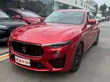 Фото 2 - Maserati Levante