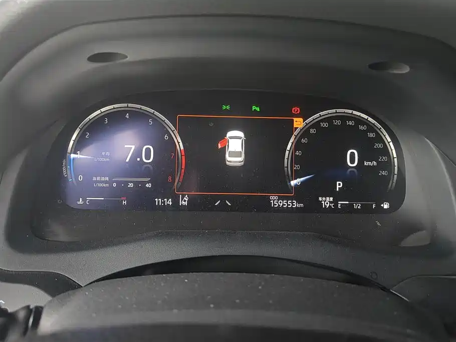 Toyota Camry 2022 2.5S Knight Edition фото 14