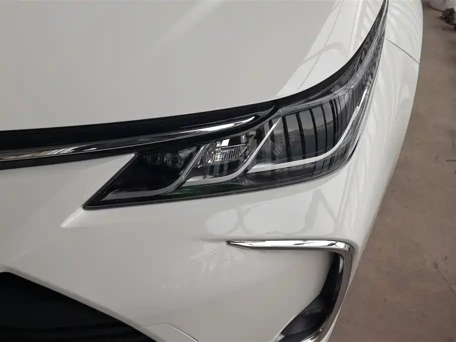 Toyota Corolla 2021 1.2T S-CVT Pioneer PLUS Edition фото 5