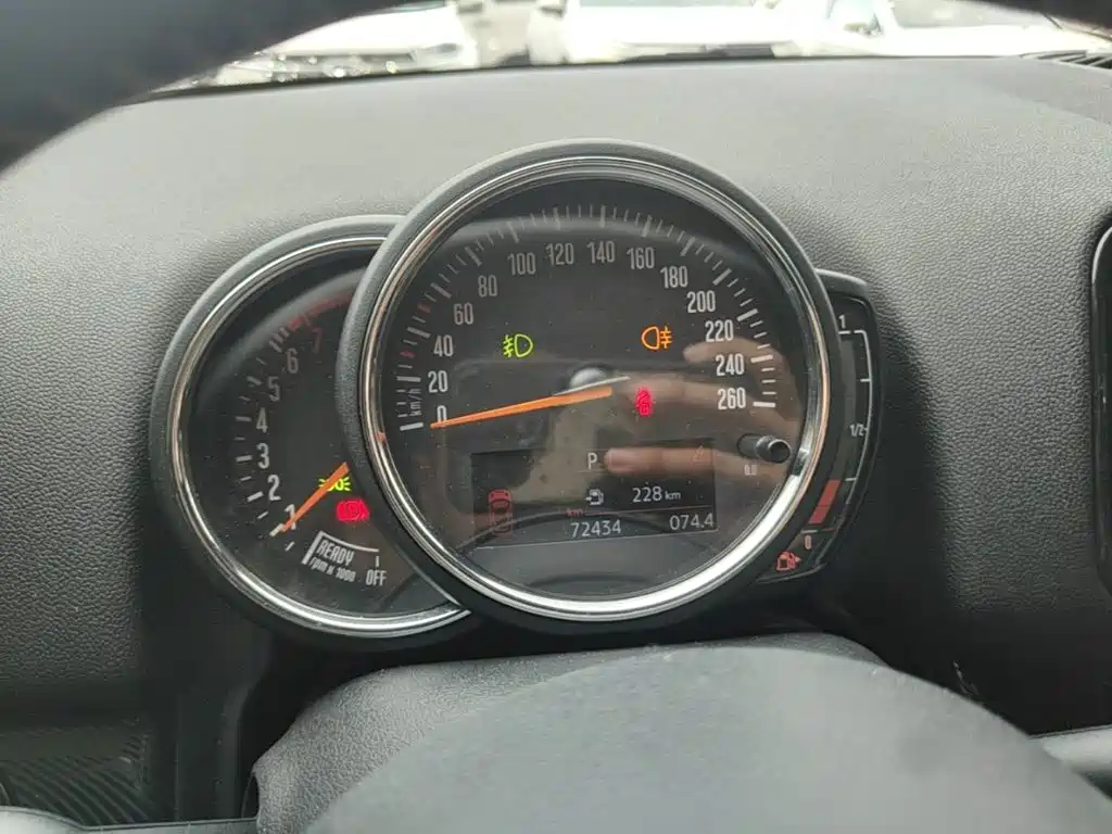 صورة 12 - MINI COUNTRYMAN