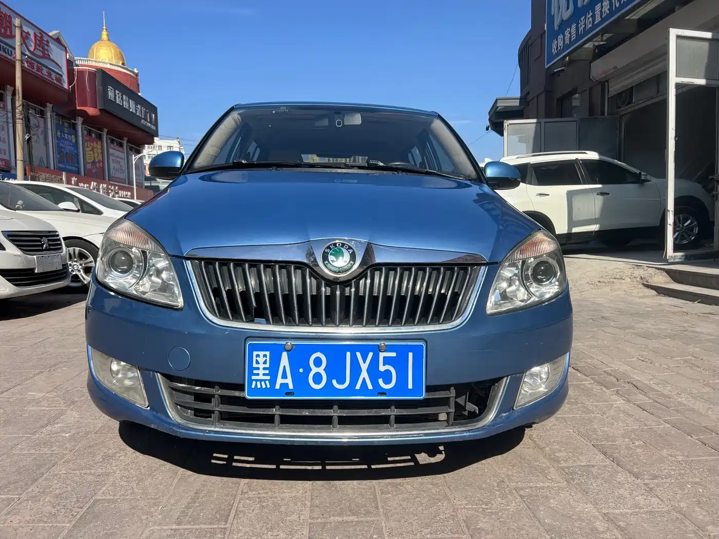 Škoda Fabia 2012 1.6L Auto Crystal Edition фото 2