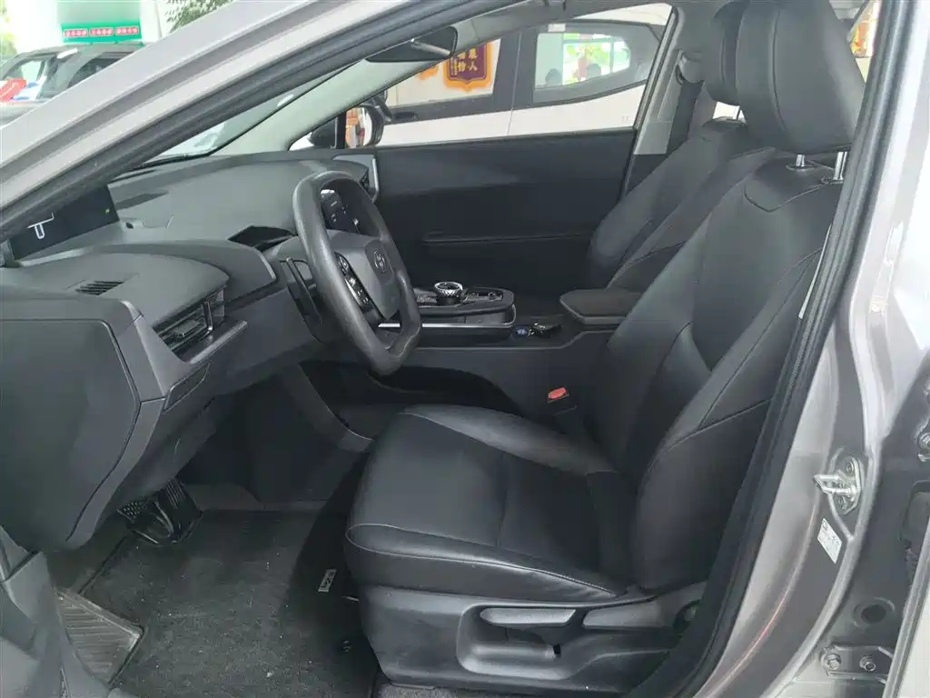 Toyota bZ3 2023 517km Elite PRO фото 15