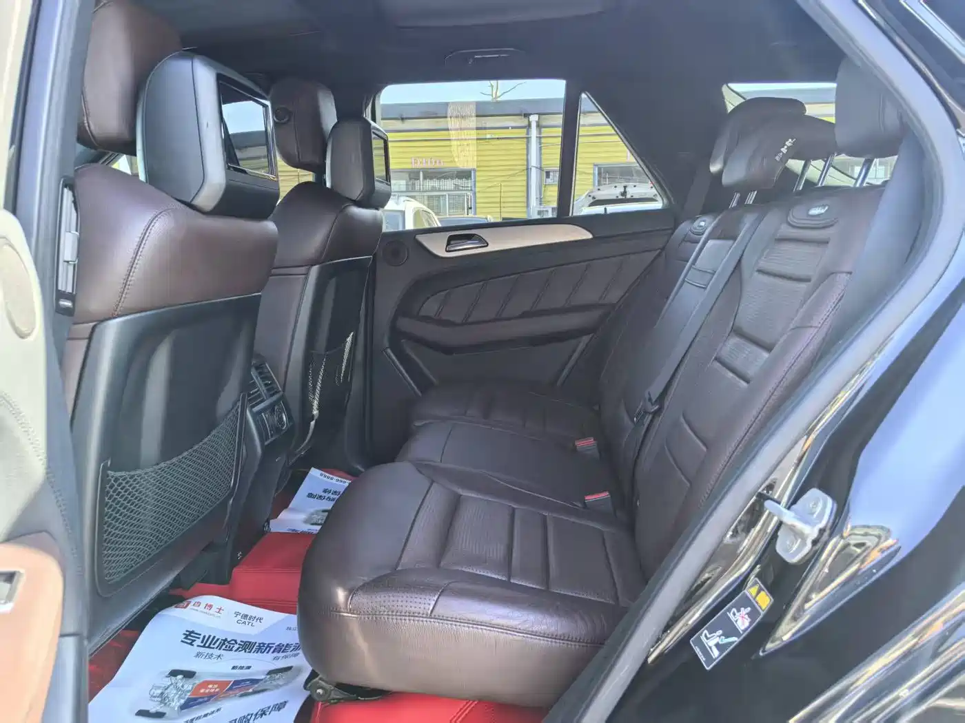 Mercedes-Benz M-Class AMG 2012 AMG ML 63 фото 5