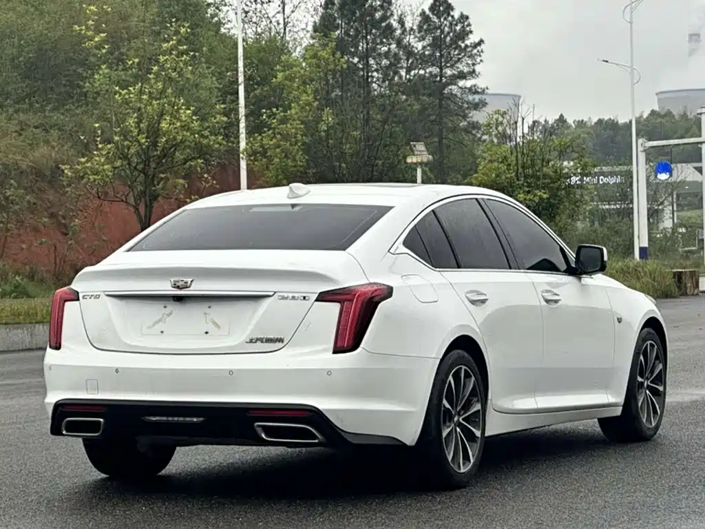 CADILLAC CT5