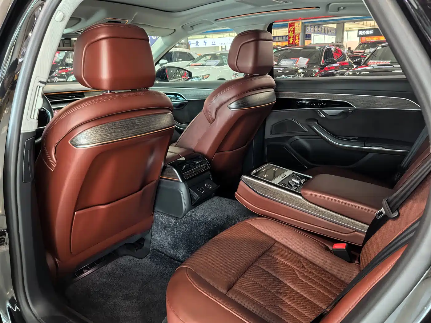 Audi A8 2019 Facelift Plus A8L 55 TFSI quattro Luxury фото 6