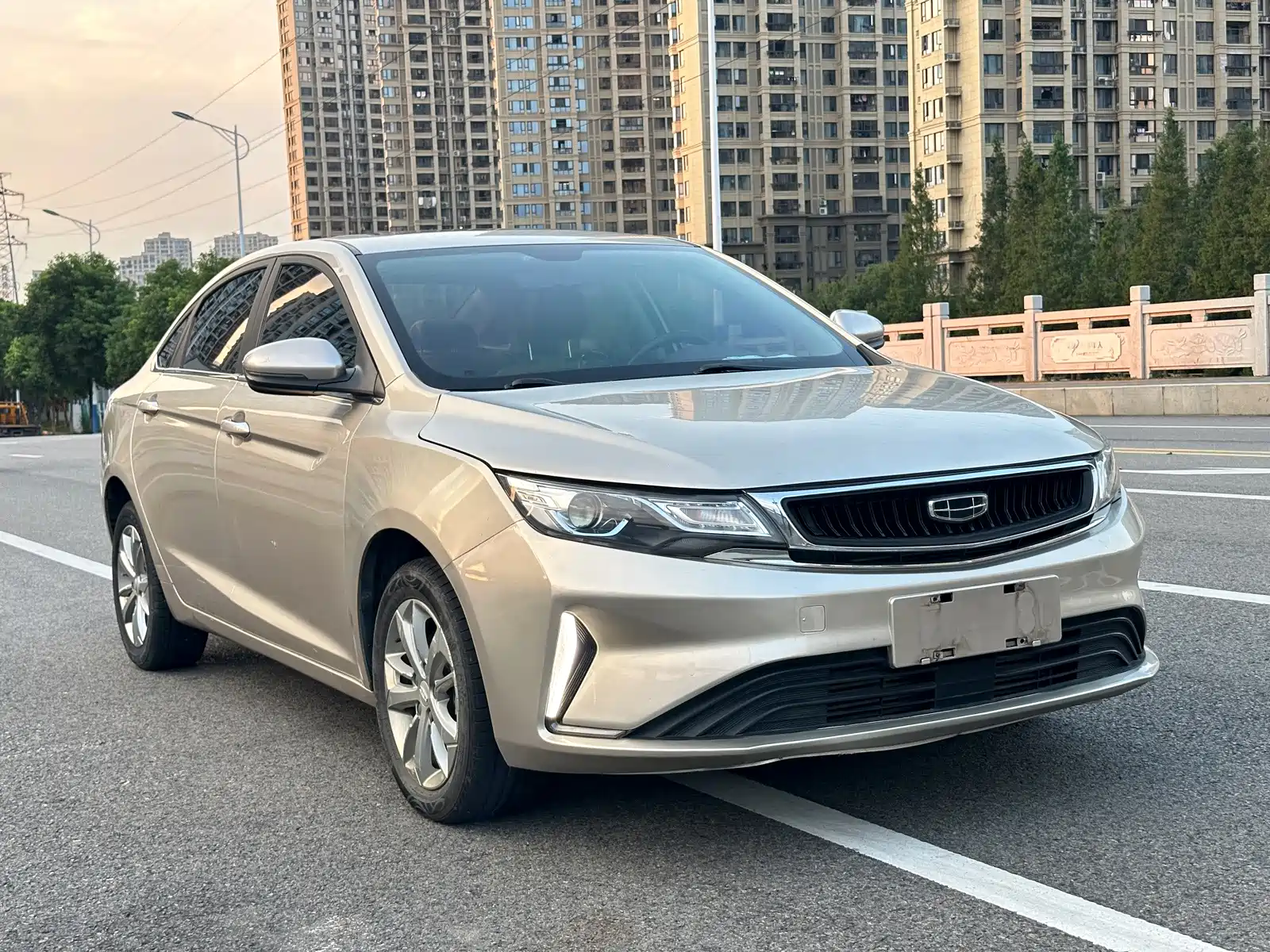 Photo 4 - Geely Emgrand GL