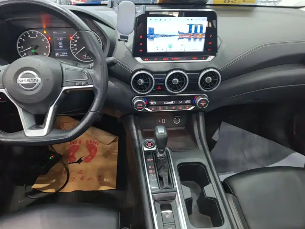 Nissan SYLPHY, миниатюра 13
