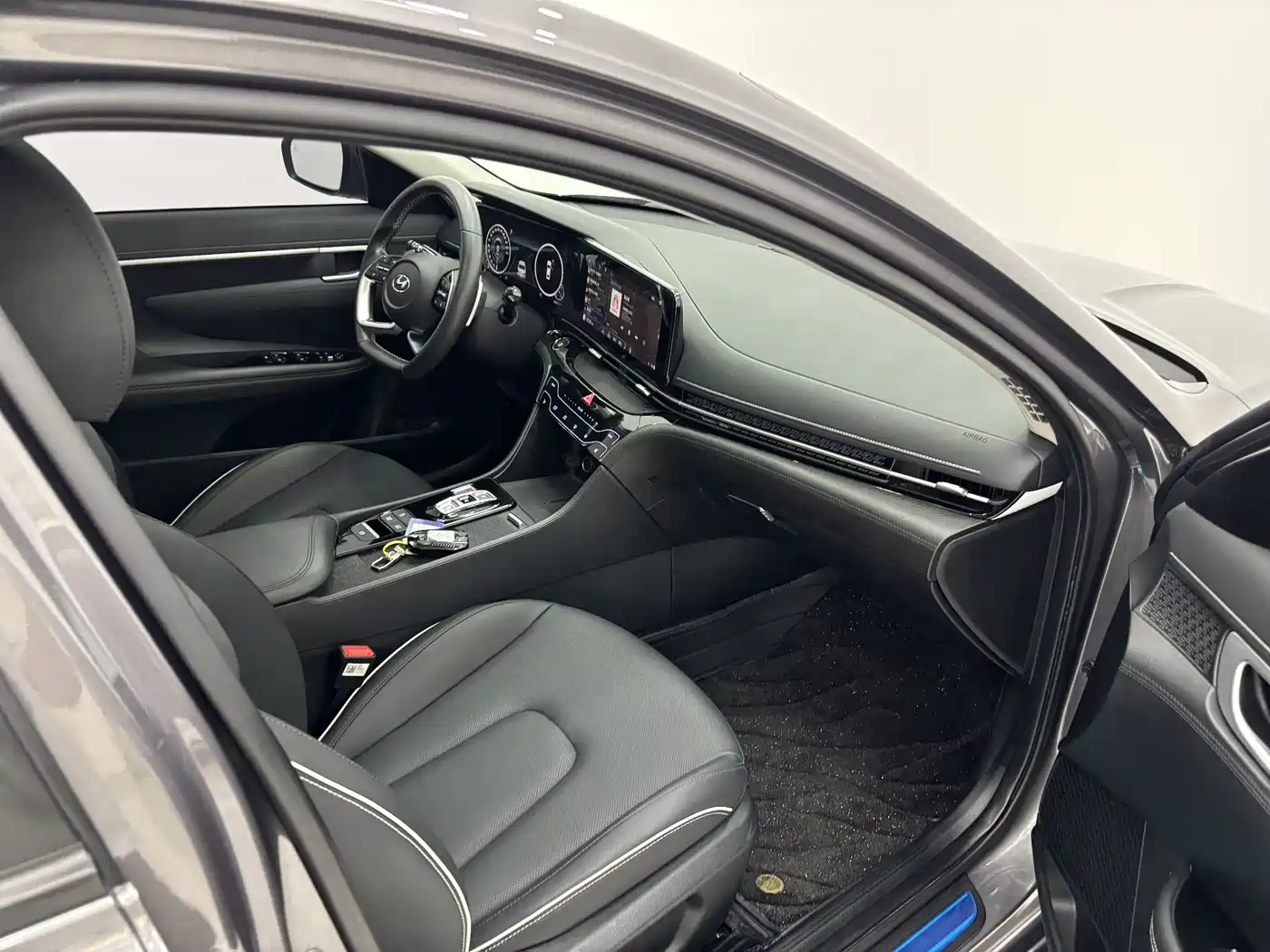 Hyundai Mistra 2021 270TGDi DCT TOP Flagship фото 9