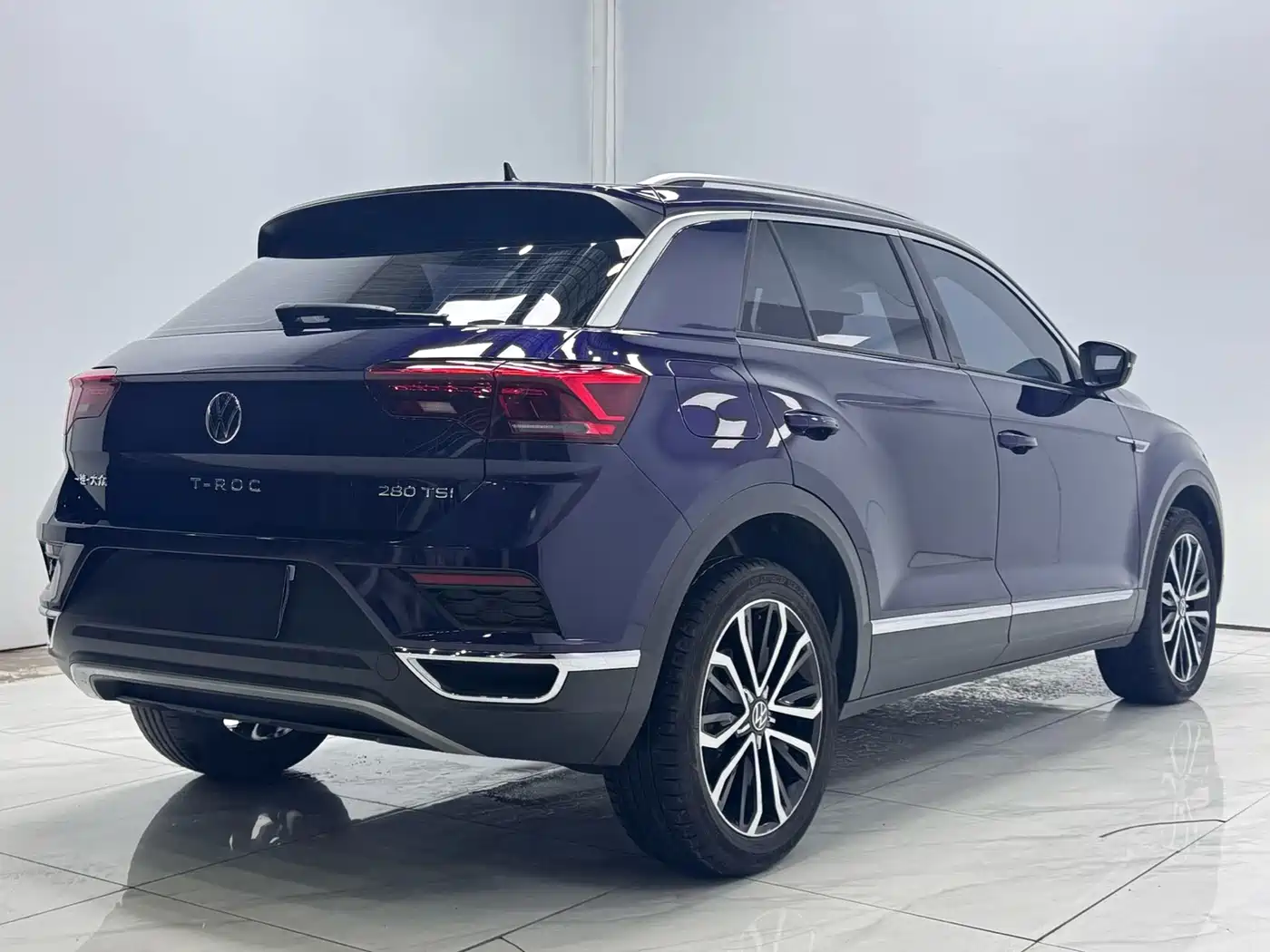 VOLKSWAGEN T ROC EXPLORING SONGS