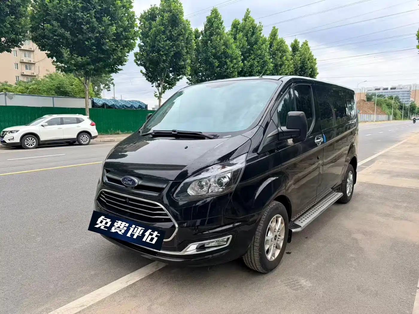 Ford Transit 2019 2.0T Gasoline Automatic Business Travel Short Wheelbase Low Roof 7-Seater China VI