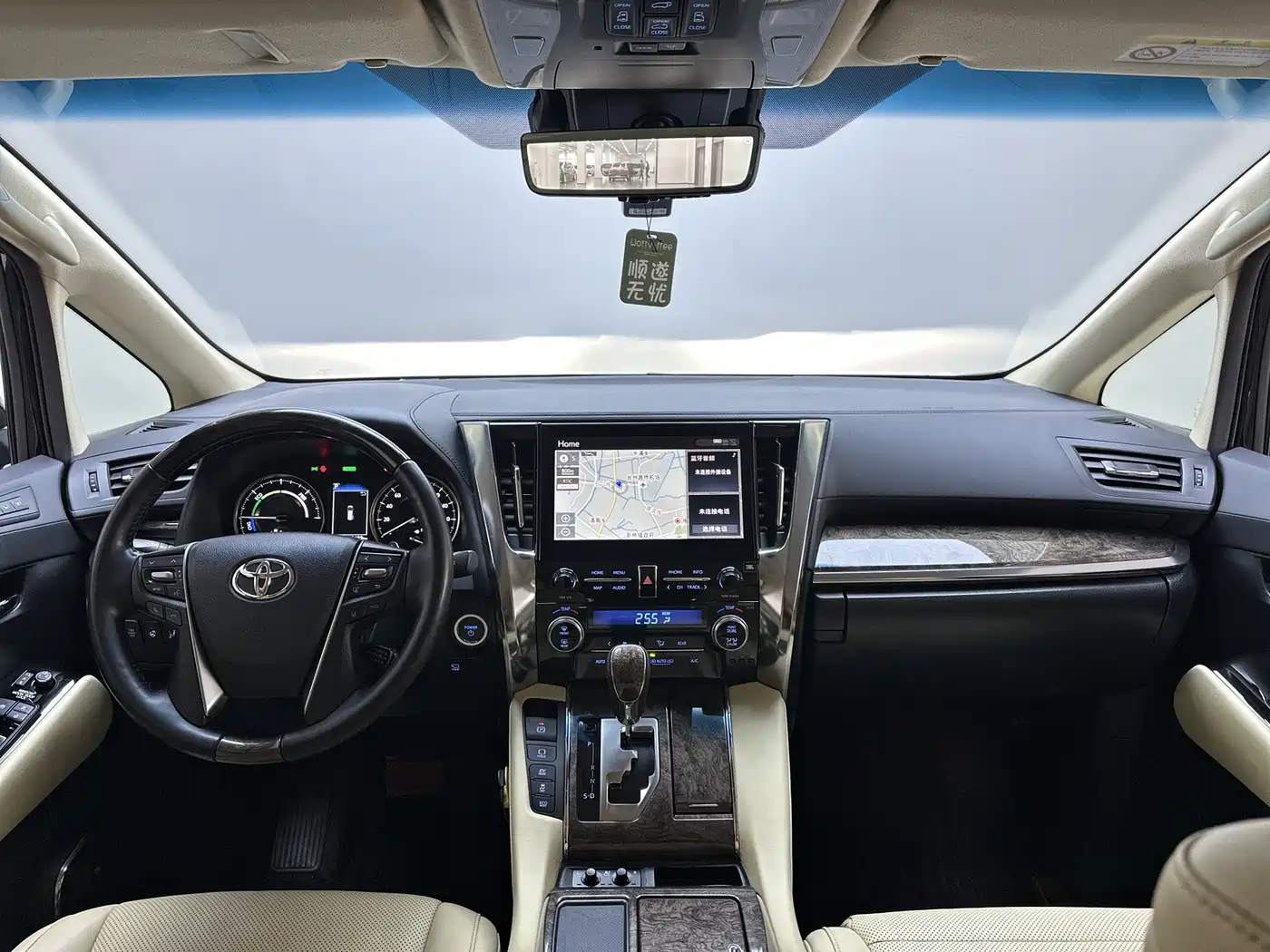 Toyota Alphard 2021 Hybrid 2.5L Ultimate фото 21