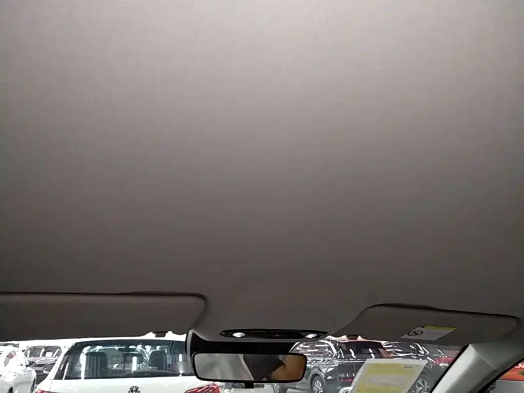 Geely Galaxy Galaxy E5 2026 530km Voyager Edition фото 18