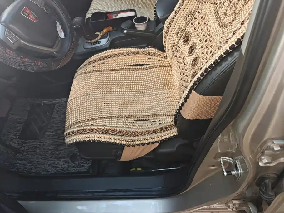 Roewe 350 2014 2014 1.5L Automatic Joy Edition