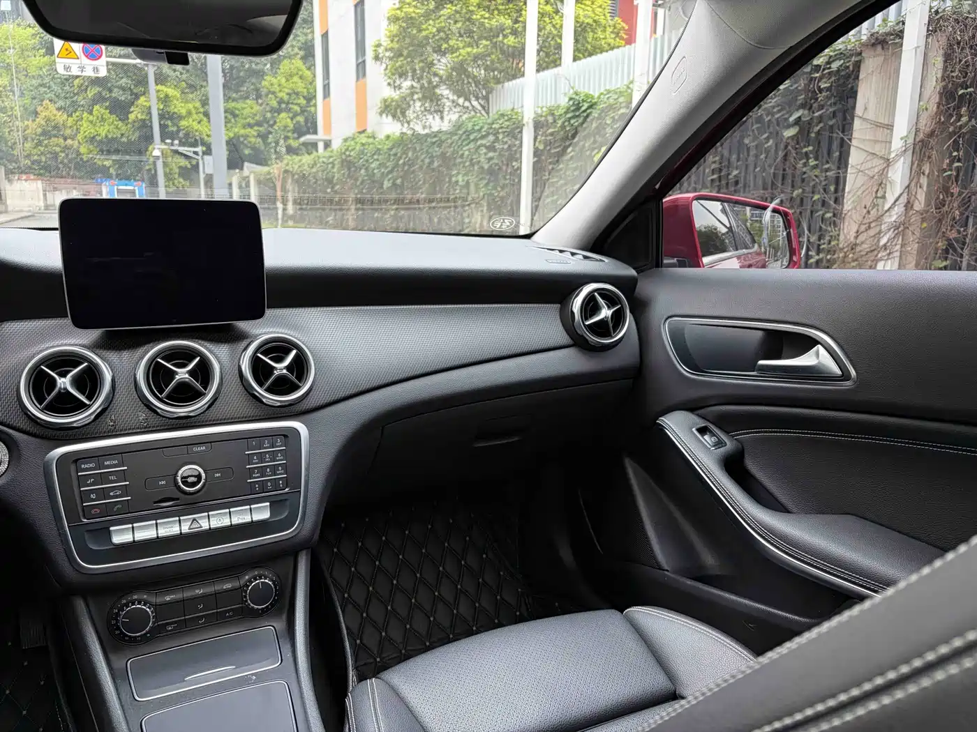 Mercedes-Benz GLA 2019 GLA 200 Dynamic фото 8