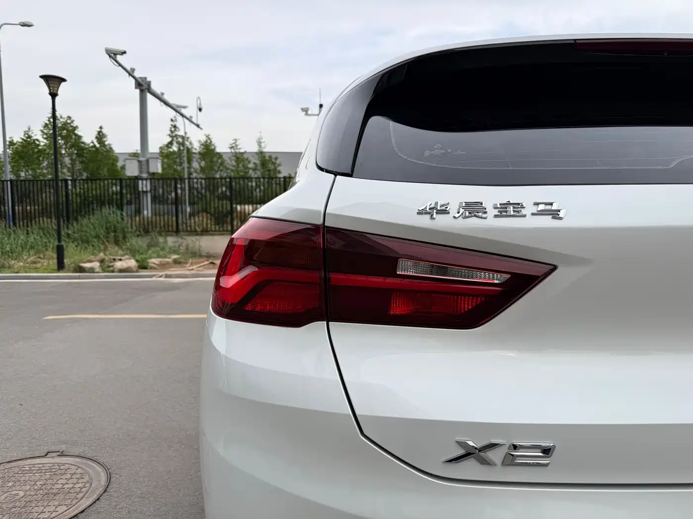 BMW X2 2023 sDrive25i M Sport Shadow Edition фото 13