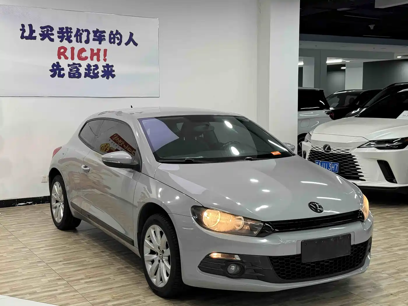 Volkswagen Scirocco 2011 1.4TSI Single Turbo Style Edition фото 3
