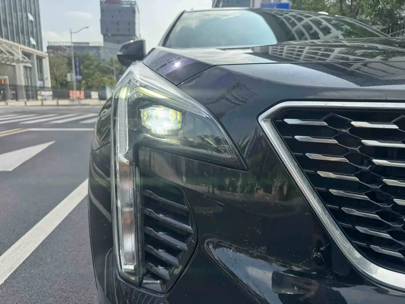 CADILLAC XT4