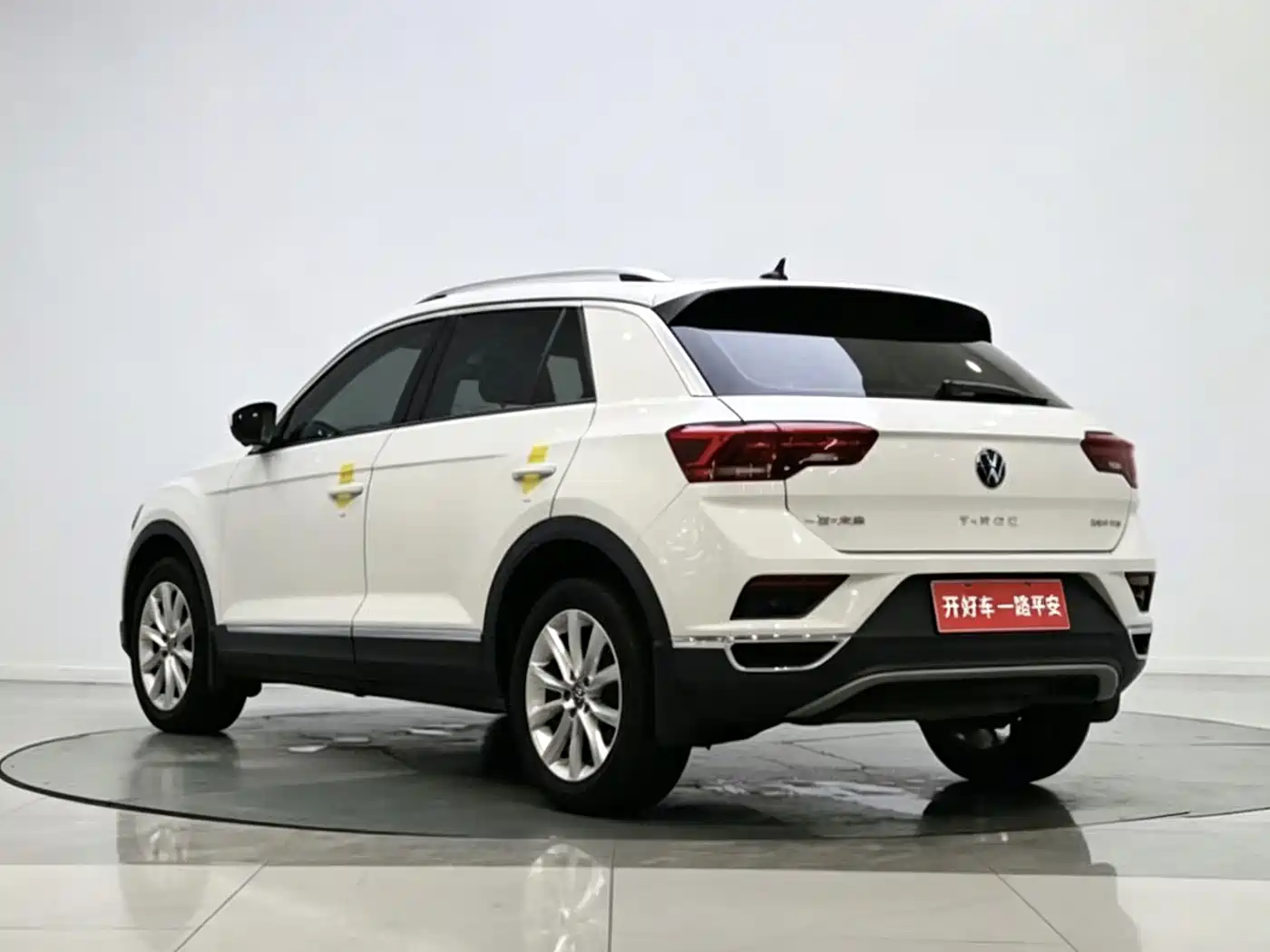 Volkswagen T-ROC 2021 280TSI DSG 2WD Elite Connected фото 3