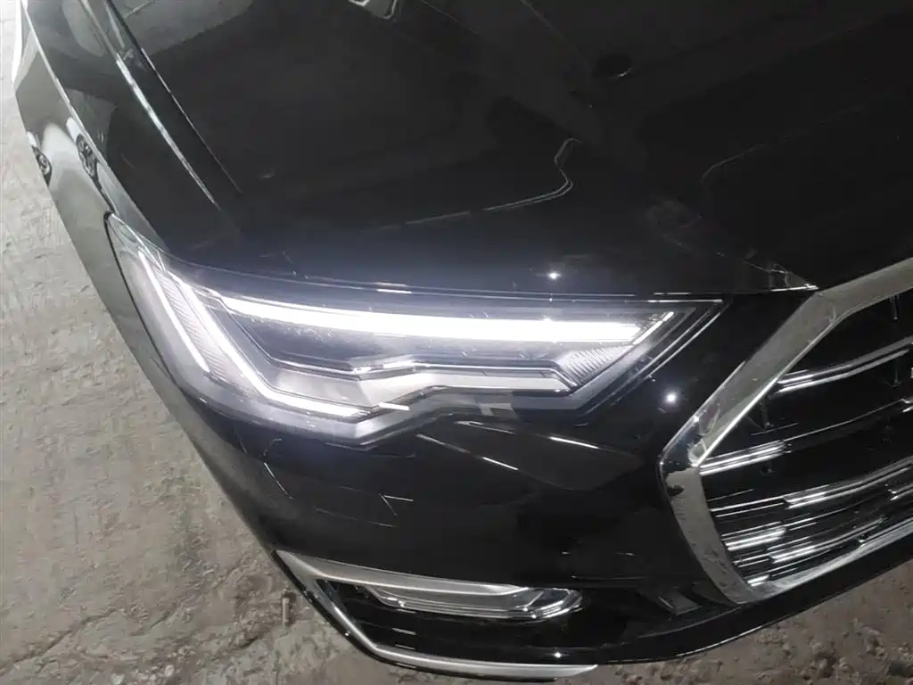 Audi A6L 2025 45 TFSI quattro Premium Sport фото 13