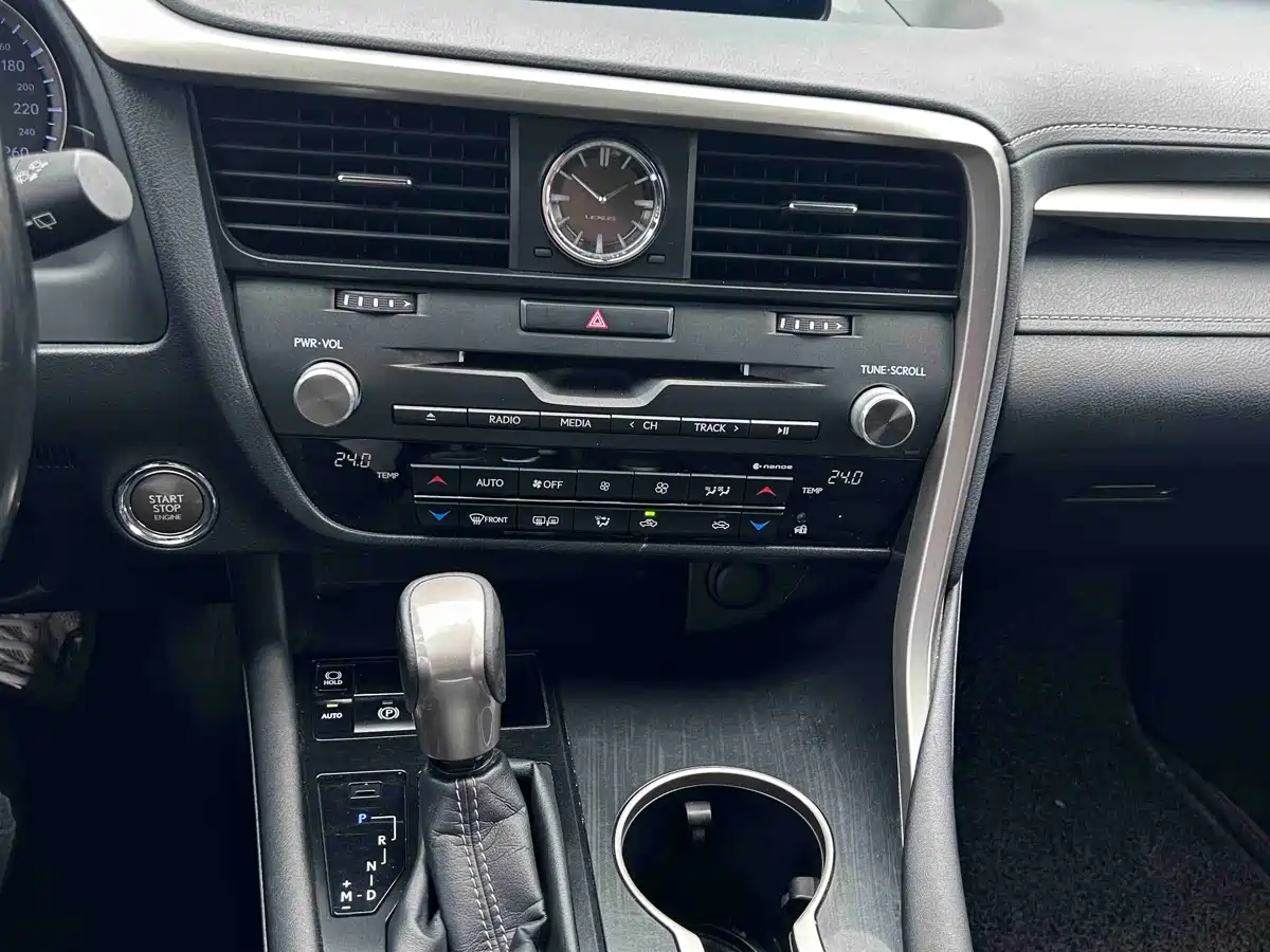 LEXUS RX