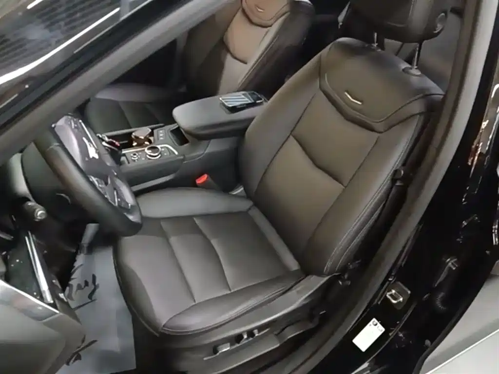 Cadillac XT5 2021 2.0T 4WD Luxury Edition фото 14
