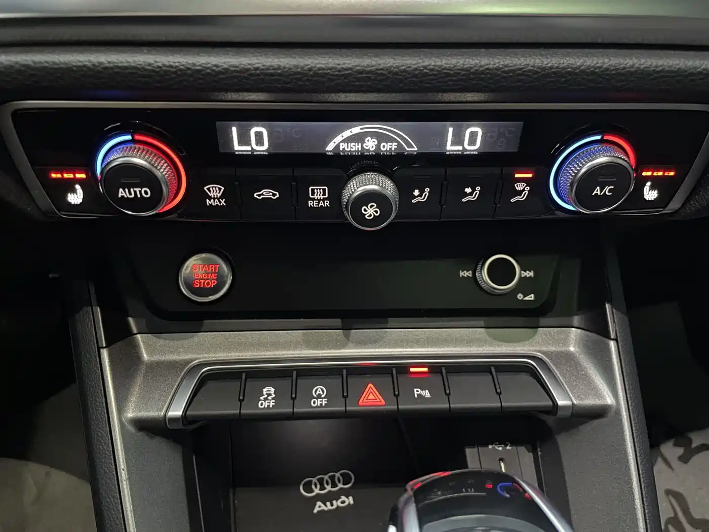 Audi Q3 2022 35 TFSI Fashion Dynamic фото 18