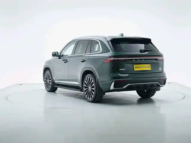 Фото 4 - Geely Monjaro