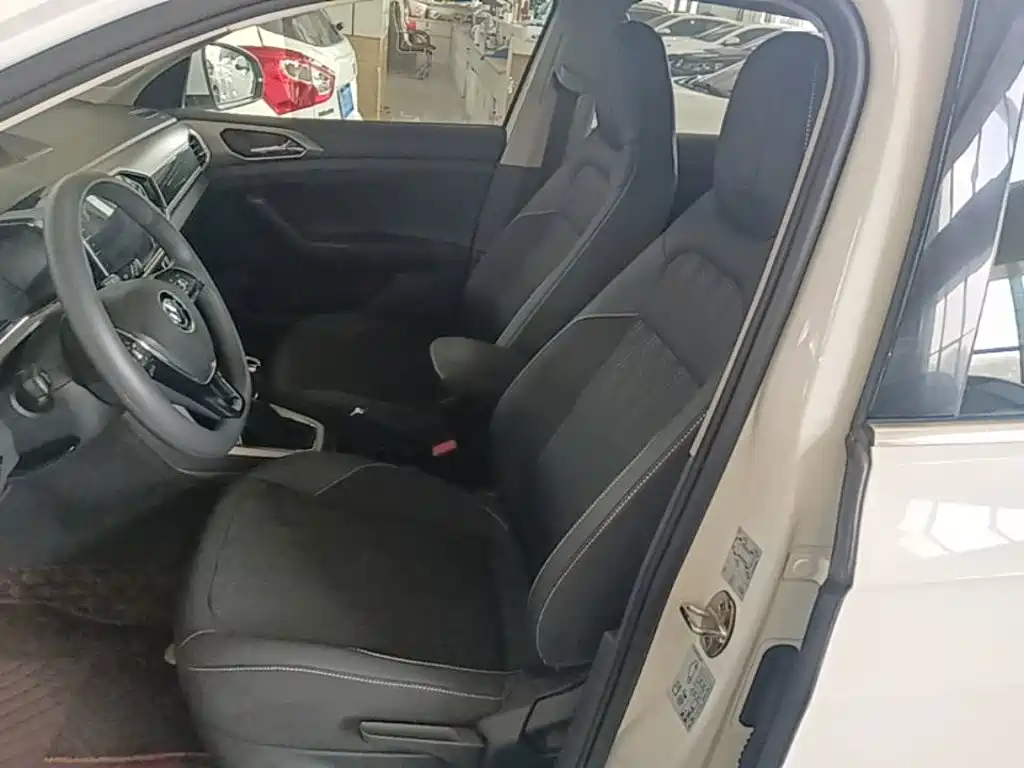 VOLKSWAGEN TU KAI