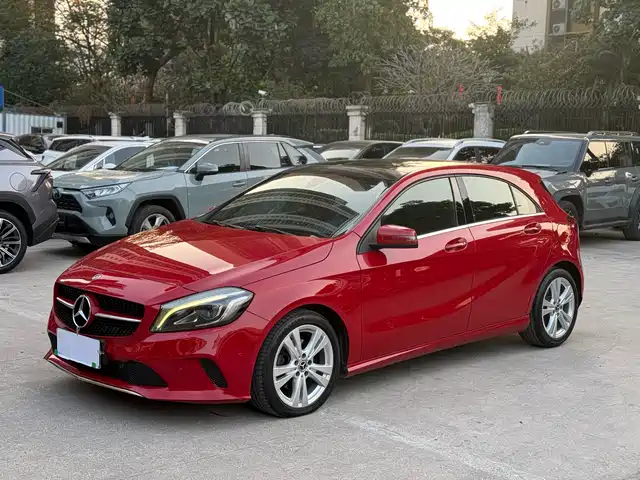 MERCEDES-BENZ A CLASS