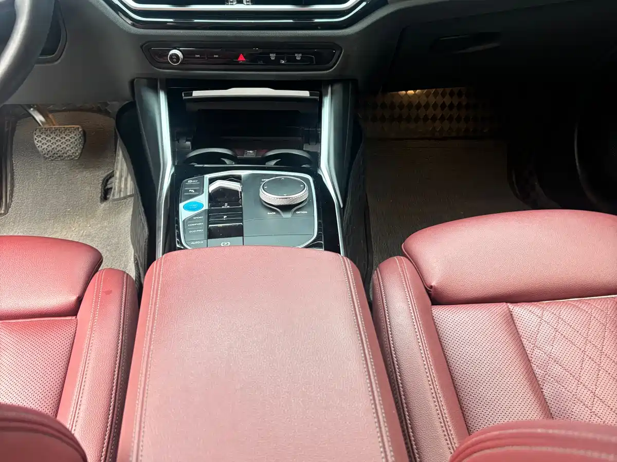 BMW i3 2022 eDrive 35 L фото 10